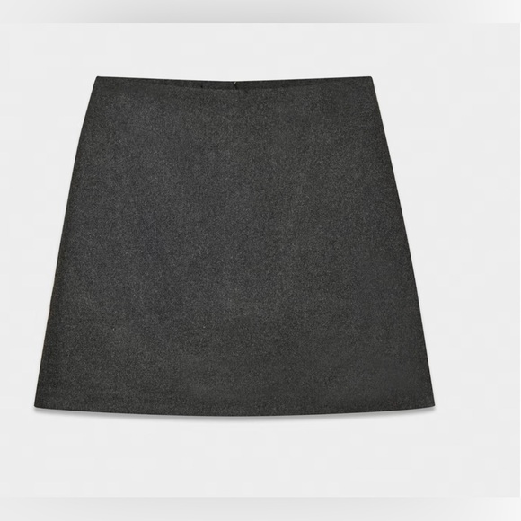 Aritzia Wool Mini Skirt, Heather Charcoal, Size 4 - Picture 1 of 9